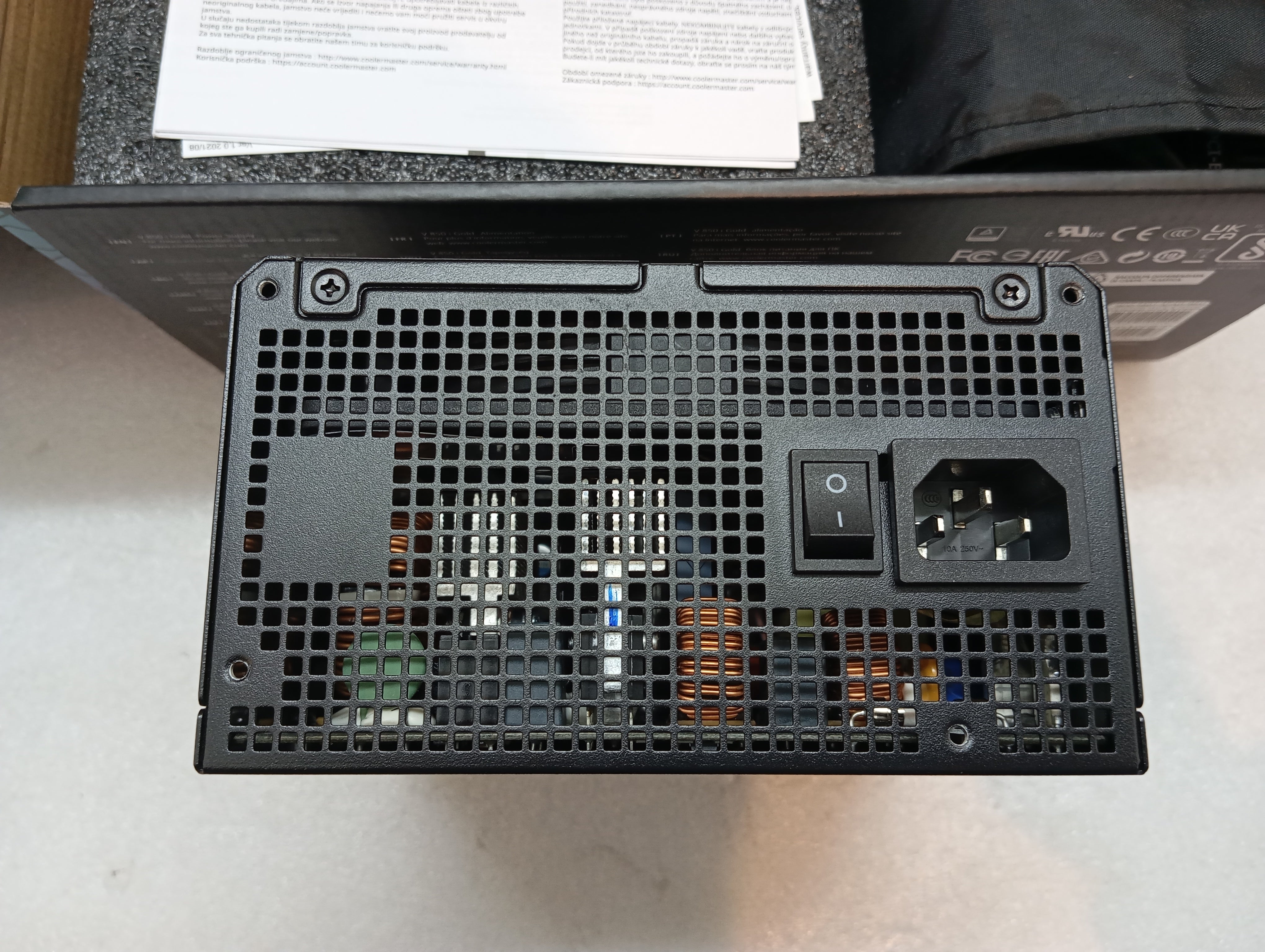Refurbished Cooler Master V850 Gold i Multi Refurbished Cooler Master V850 Gold i Multi